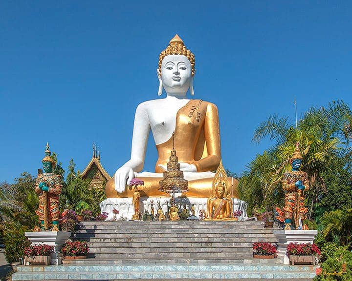 Wat Phra That Doi Kham